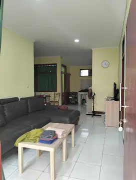 Dijual Rumah Siap Huni di Taman Kopo Indah 1 Bandung