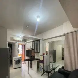 DI JUAL! Apartemen Green Pramuka City  2BR Furnish Murah
