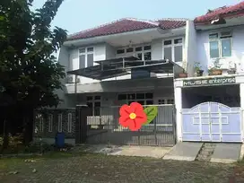 jual murah rumah di Villa Indah Pajajara.