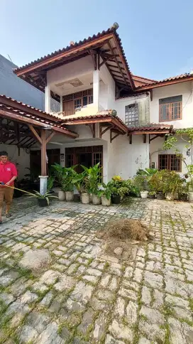 Rumah Luas 2 Lt Murah Strategis Di Jagakarsa Dekat ke Cilandak Ragunan