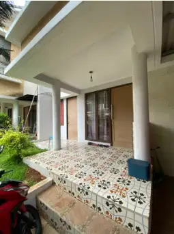 Jual cepat rumah siap huni di discovery cielo bintaro jaya