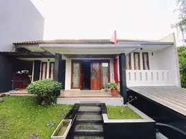 Dijual langka rumah nyaman kawasan Bandung utara setraduta