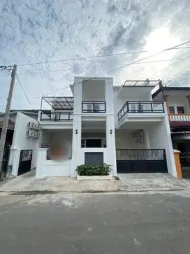 Dijual rumah kos eksklusif 25 kamar full penghuni dekat UB Kota Malang