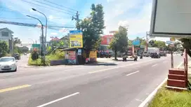 4 Menit Politeknik ATMI Surakarta Tanah Solo Murah
