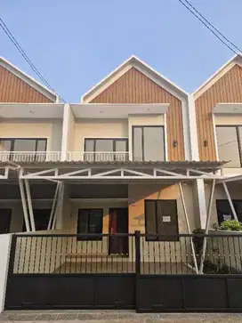 JATIASIH BEKASI RUMAH SIAP HUNI MEWAH SCANDINAVIAN 2 LANTAI TANAH LUAS