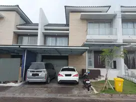 Dijual Rumah Golf Island Hadap Selatantersedia Kolam Renang