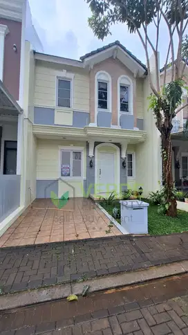 Dijual Murah Rumah di Vanya Park Cluster Azura House Bsd