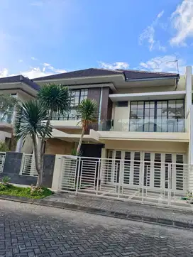 Rumah Baru Bagus Royal Residence Wiyung luar Cluster dekat pakuwon mal