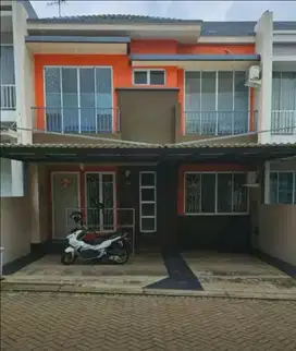 Di Jual Rumah di Cibubur Country