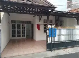 OBRAL CEPAT !  RUMAH KEREN DI PONDOK BAMBU