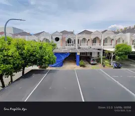 Rumah Green Lake City Cluster Europe, Cipondoh, Tangerang