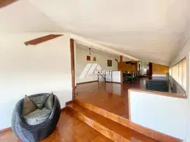 KBP1398 simple balinese type house in nusa dua area.