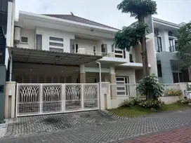 RUMAH SURABAYA  Dharmahusada Indah Barat