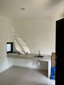 Disewakan Rumah Attic furnished di Wisteria De Maison di Jakarta Timur