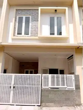 DIJUAL RUMAH GRAND SIWALANKERTO SURABAYA RON.A428