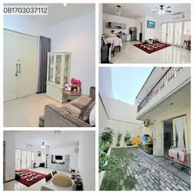 Minimalis 2lantai Florence-Pakuwon City Semi Furnish Kondisi Terawat