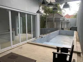 Rumah Murah Cocok Kantor Dan Usaha Area Jakal Km 9 Dekat UGM Dan UII