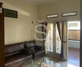 DIJUAL RUMAH TINGGAL DI KOMPLEK BATU INTEN GEDEBAGE BANDUNG.