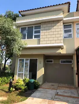 Dijual cepat Virginia Village hook. Gading serpong