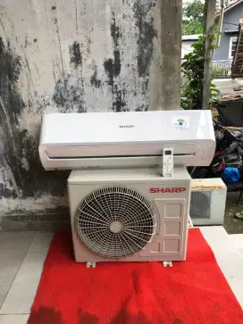 AC Sharp 1 pk type terbaru