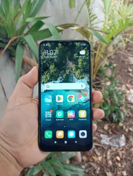 Redmi 8 ram 4/64 normal mulus