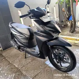 Dijual cepat Honda beat keyless 2024 hitam