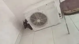 Terima AC bekas atau rusak