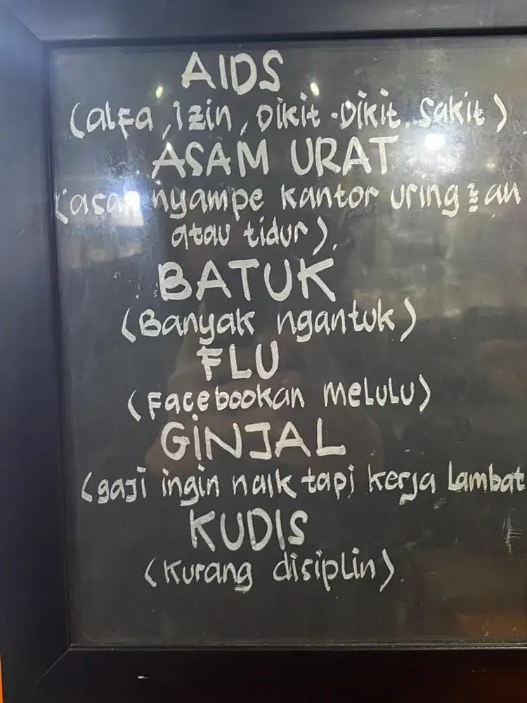 Loker mekanik motor berpengalaman