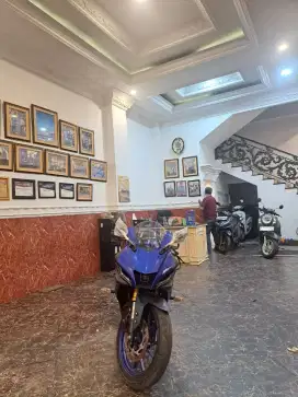 DP 1 JT, R15 V4, MASIH MULUS SPRT BARU, KTP DAERAH BISA, PROSES CEPAT
