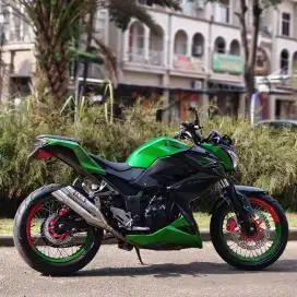 KAWASAKI Z250 HIJAU 2016 KM 13K PAJAK HIDUP