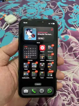 Iphone 11 pro 512 GB (resmi Bea Cukai)