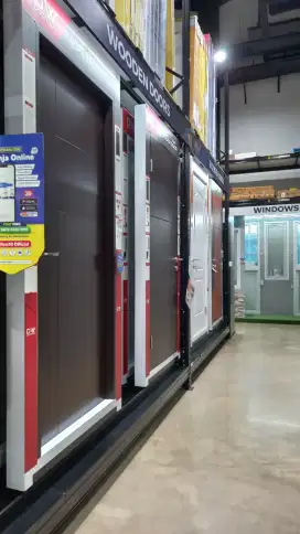 Pintu kayu dan baja. Cicilan 0%