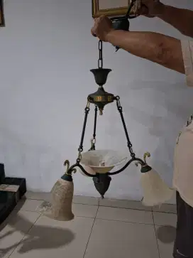 Lampu gantung antik merk pacioti italy