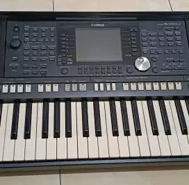 Yamaha psr-s 950