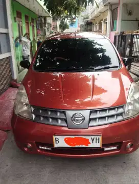 Nissan/gren levina 1.5 XV th 2008 pjak hidup