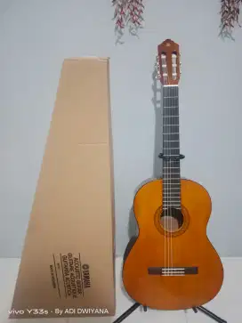 Gitar akustik Yamaha C40 original