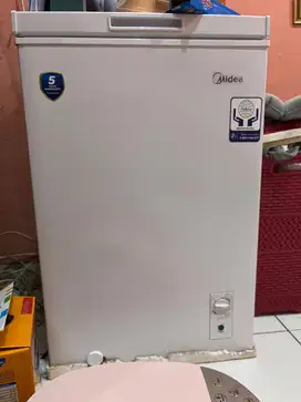 Freezer Midea Good Condition