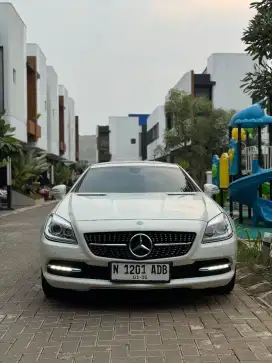 Mercy Mercedes Benz SLK200 Magic Sky 2012 (tipe tertinggi)