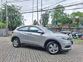 [OLX Mobbi] Honda HR-V Putih 1.5 S Bensin-AT 2015 7ΜΗ