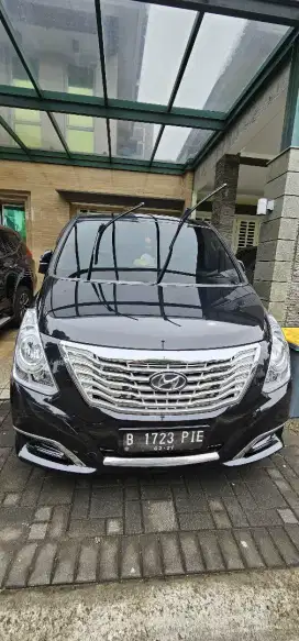 Hyundai H1 2.5 CRDI AT 2016 Solar