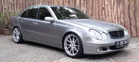 Mercedes-Benz E200K 2005 Bensin- Nego Lets Go