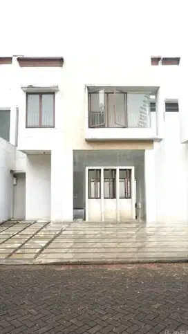 Dijual rumah cluster Alamanda JGC Cakung Jakarta Timur Akses Tol