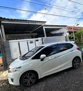 HONDA JAZZ 2015