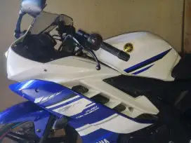 di jual R15 (kondisi 90% seperti baru)