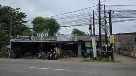 Ruang Usaha di Pinggir Jalan Raya Pekayon Bekasi