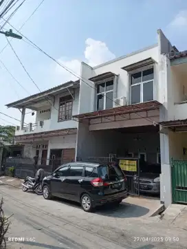 RUMAH MEWAH DI KAYUMAS - RAWAMANGUN