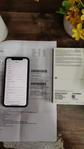 iPhone 11 black 128 gb mulus fullset original garansi resmi iBox murah