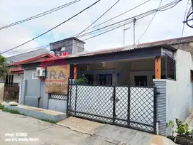 DIJUAL Rumah Lokasi Dekat Akses Pintu Tol Cakung Bekasi