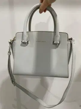 Tas selempang / tote bag charles&keith sg