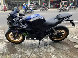 Yamaha R15 2019